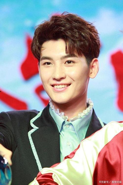 黄俊捷爆料最新视频大全,揭秘幕后真相