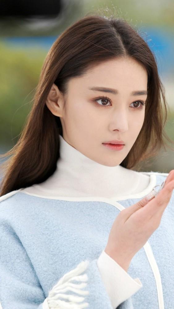 女明星黄文,璀璨星途，魅力绽放的女明星