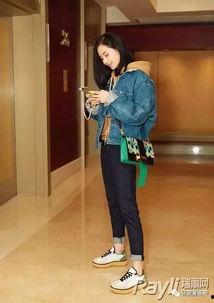 露脚踝 明星,揭秘露脚踝的流行趋势